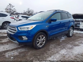 Ford Escape 1.5L I-4 DI, DOHC, VVT, TURBO, 179HP 4X4 Drive, снимка 2