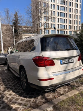 Mercedes-Benz GL 450 7МЕСТА* HarmanKardon* 4Matic* ПОДГРЕВ* , снимка 3 - Автомобили и джипове - 53599004