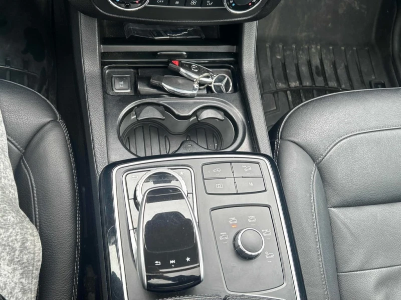Mercedes-Benz GLE * AMG 43 * CARFAX * ЦЕНА ДО БГ, снимка 9 - Автомобили и джипове - 52857418