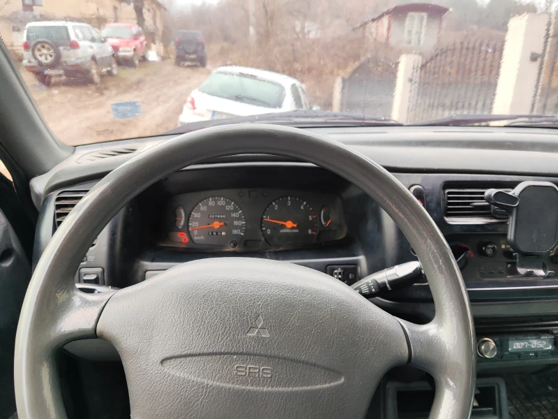 Mitsubishi L200 2.5, снимка 9 - Автомобили и джипове - 53408730