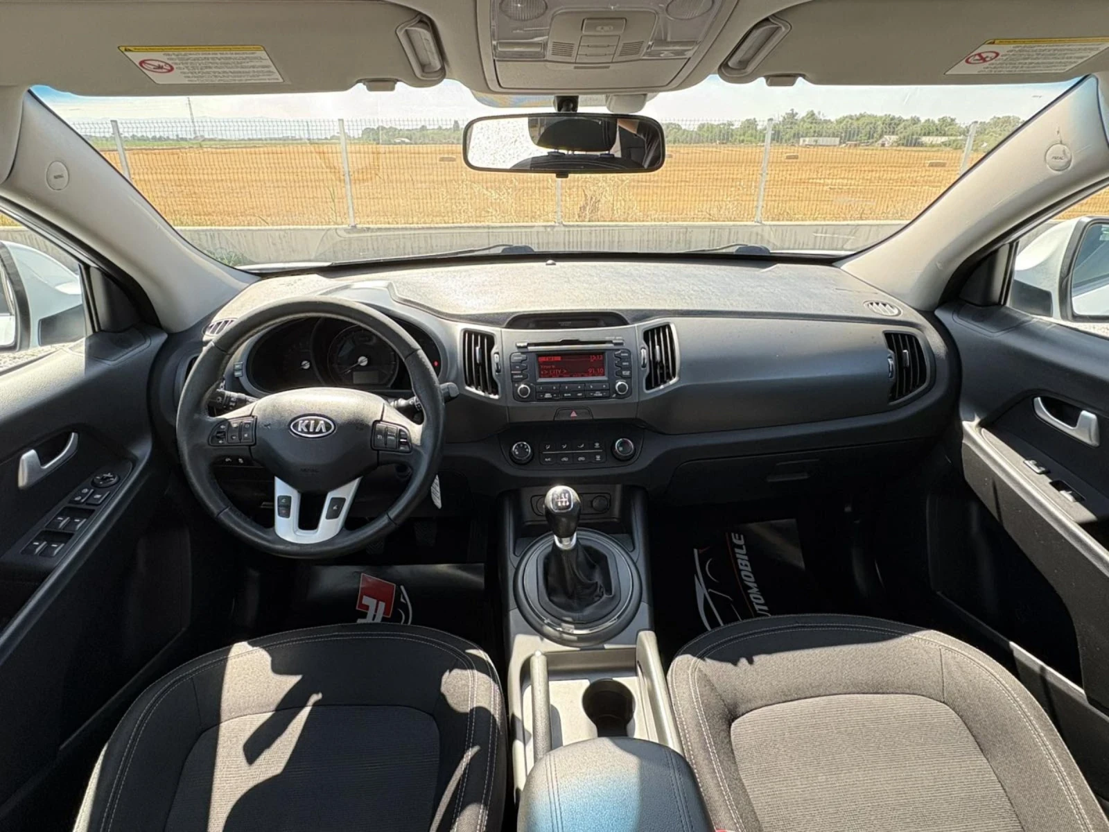 Kia Sportage Капарирана/Продадена  - изображение 9