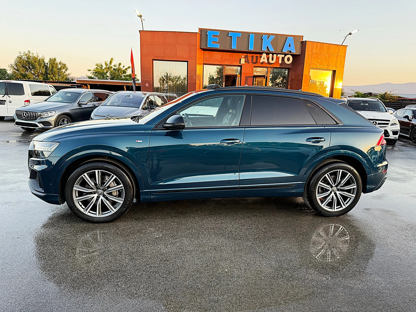 Audi Q8 MATRIX-BIXENON-4x4-PANORAMA-Sline-ALKANTAR-!!! - изображение 5