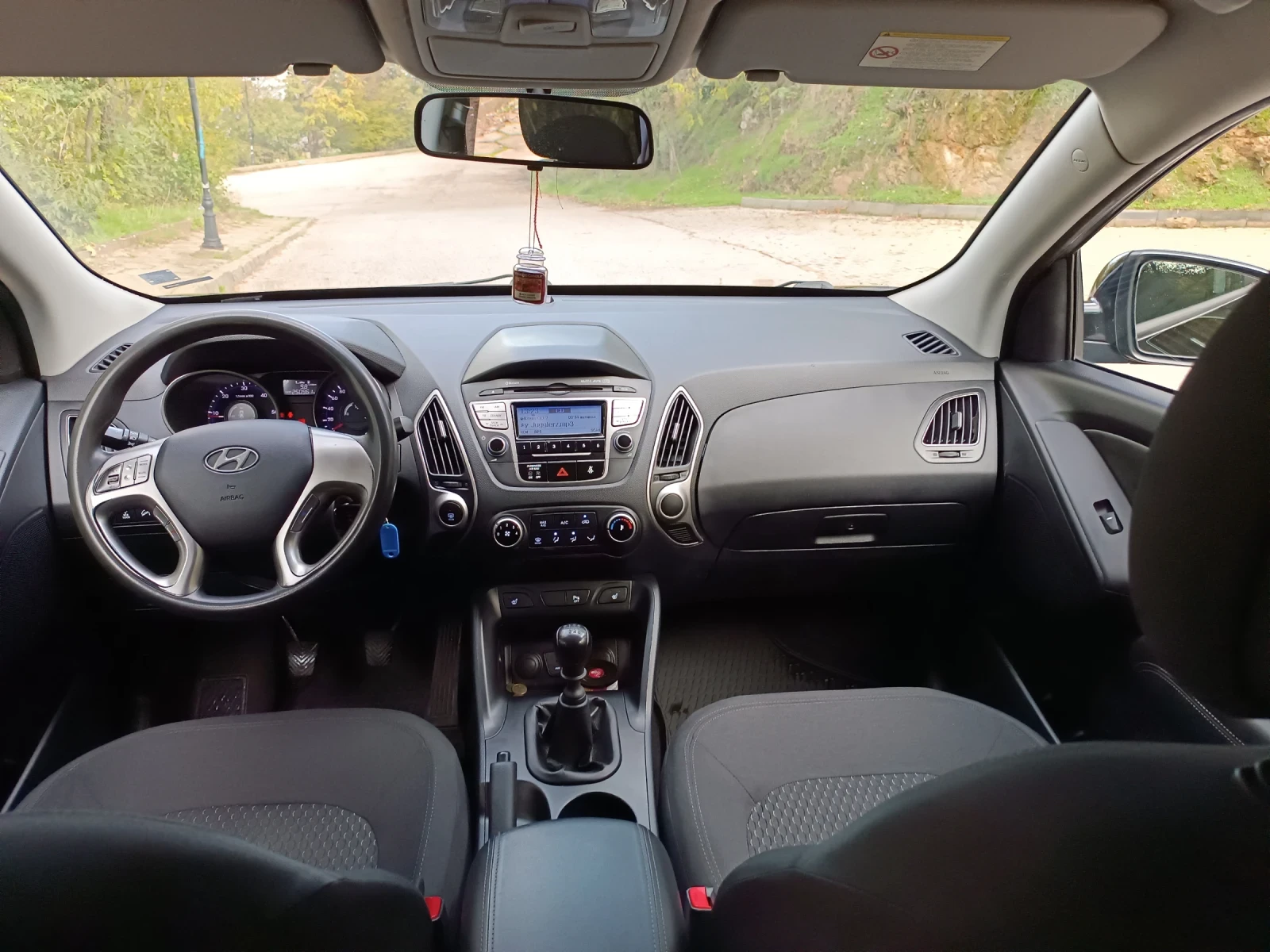 Hyundai IX35 2.0 CRDI 4WD  | Mobile.bg   12