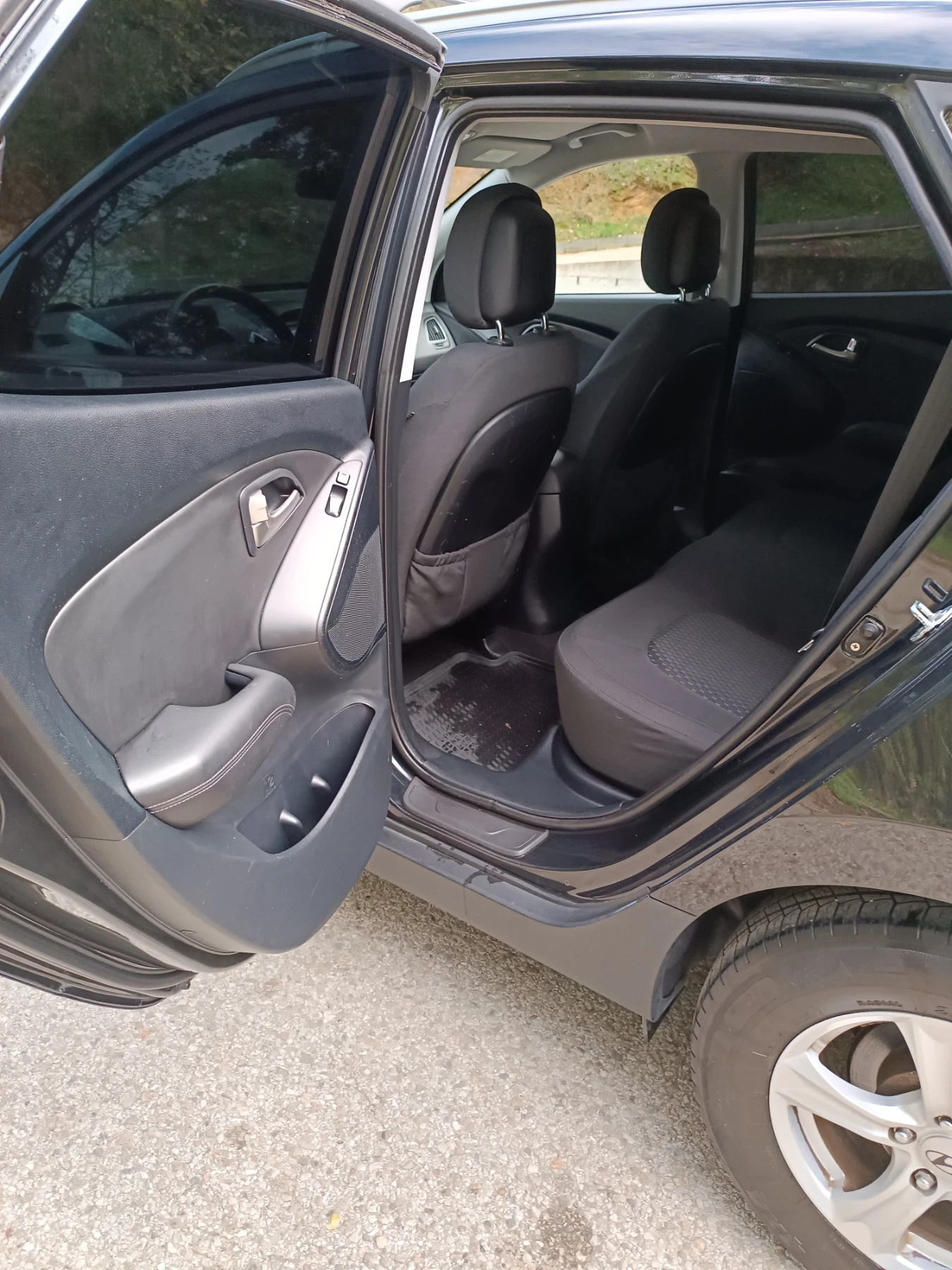 Hyundai IX35 2.0 CRDI 4WD  | Mobile.bg   10