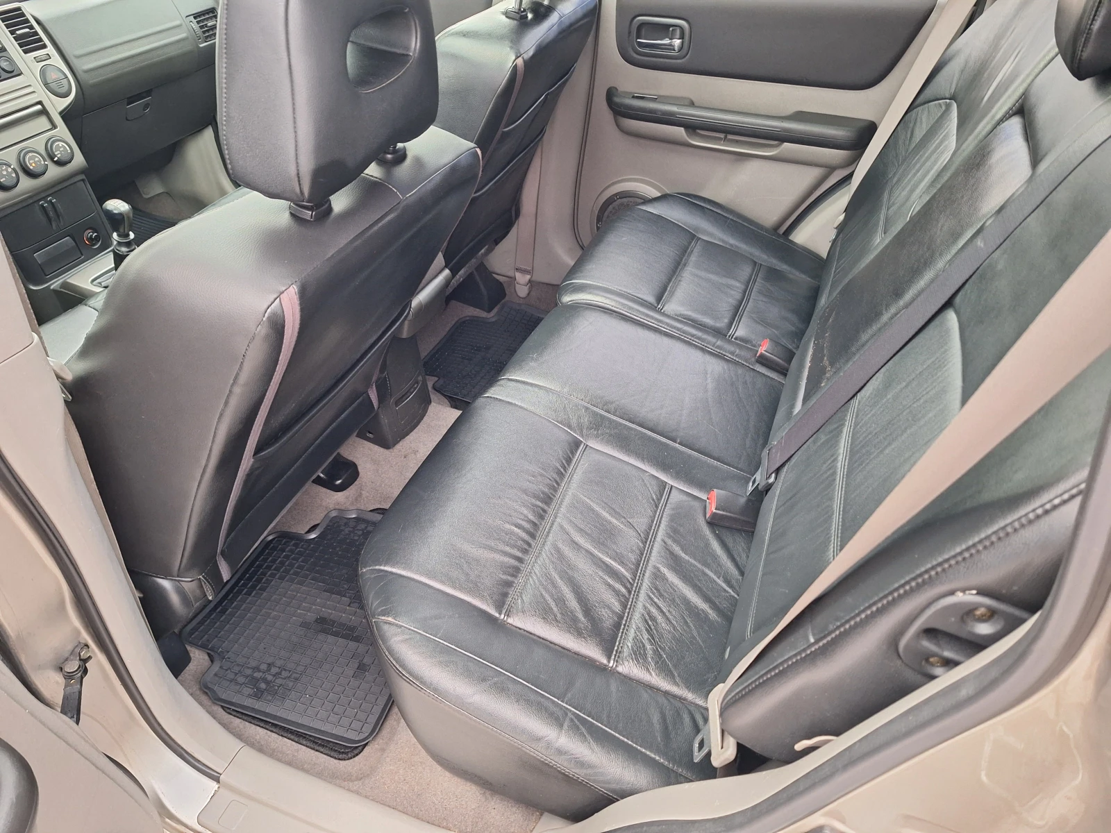 Nissan X-trail 2.2 | Mobile.bg � ����������� 13