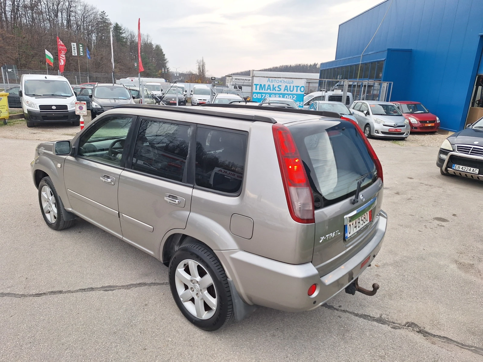 Nissan X-trail 2.2 - изображение 5