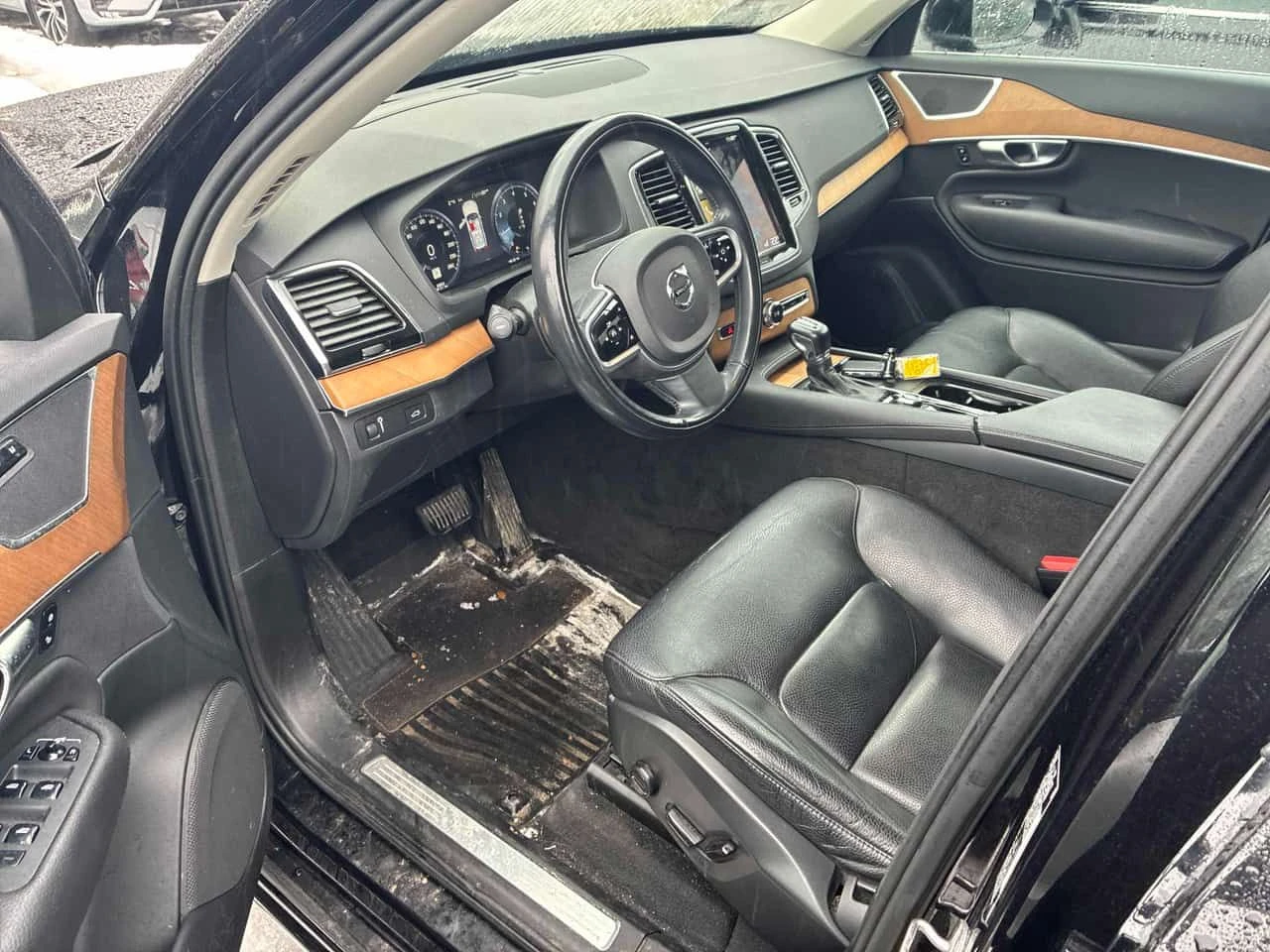 Volvo Xc90  | T6 Momentum | LED | 360 |  CARFAX - изображение 7