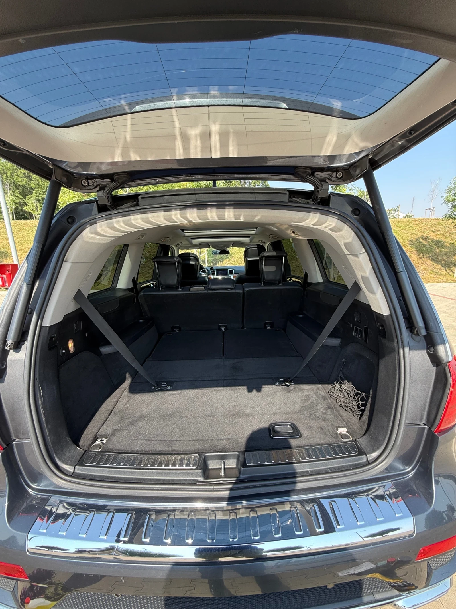 Mercedes-Benz GL 550, снимка 10 - Автомобили и джипове - 54020085