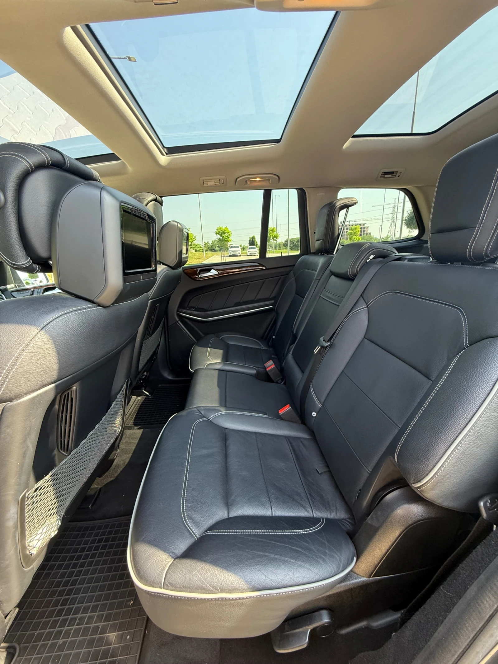 Mercedes-Benz GL 550, снимка 9 - Автомобили и джипове - 54020085