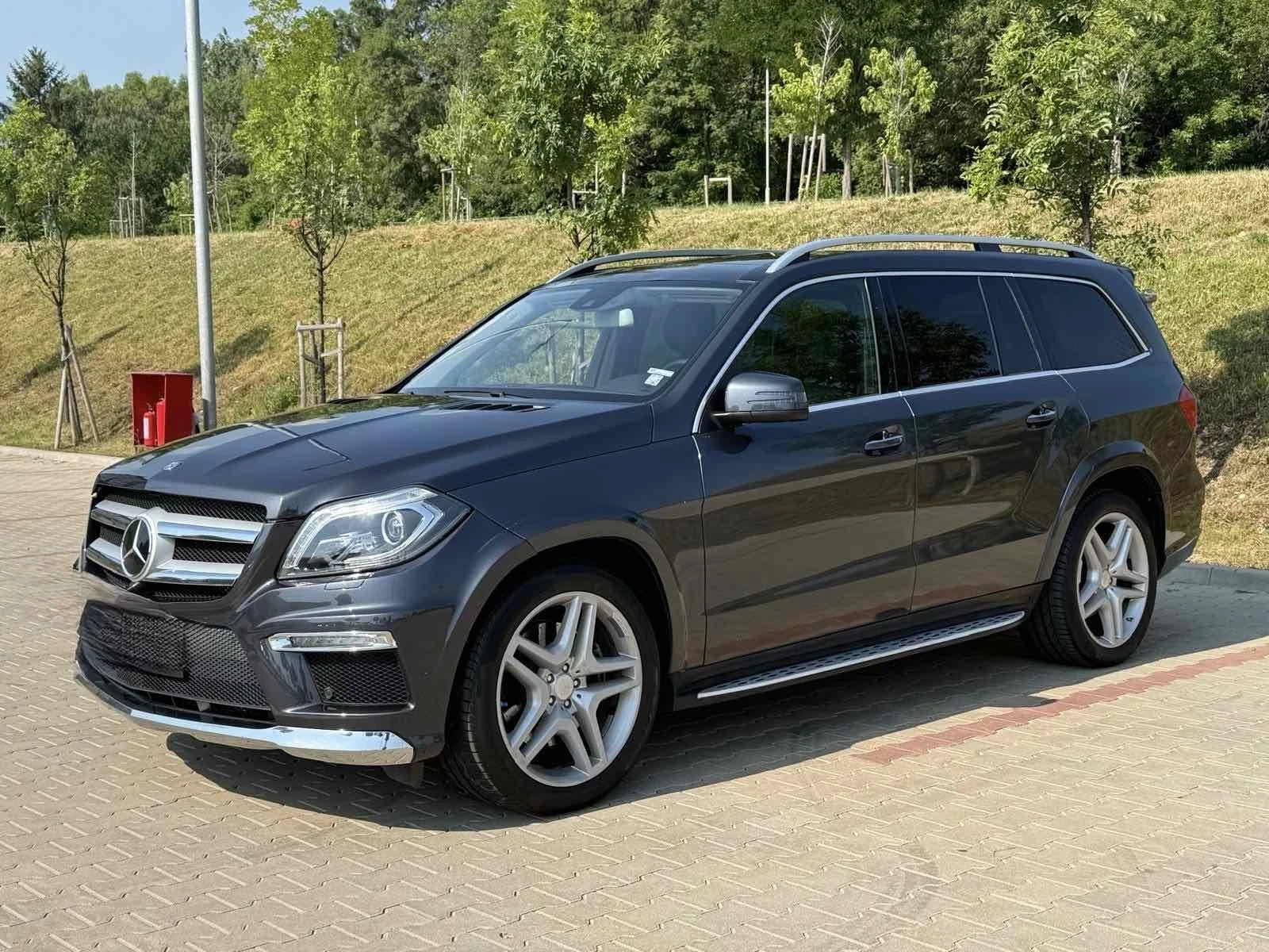 Mercedes-Benz GL 550, снимка 2 - Автомобили и джипове - 54020085