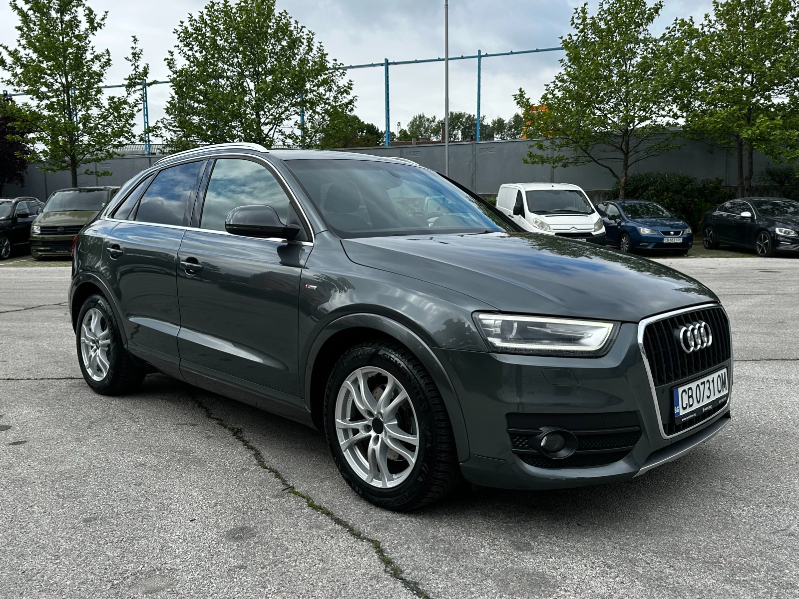 Audi Q3 2.0i 211 к.с./quattro//ГАРАНЦИЯ ОТ КЕНТАВЪР, снимка 6 - Автомобили и джипове - 54607753