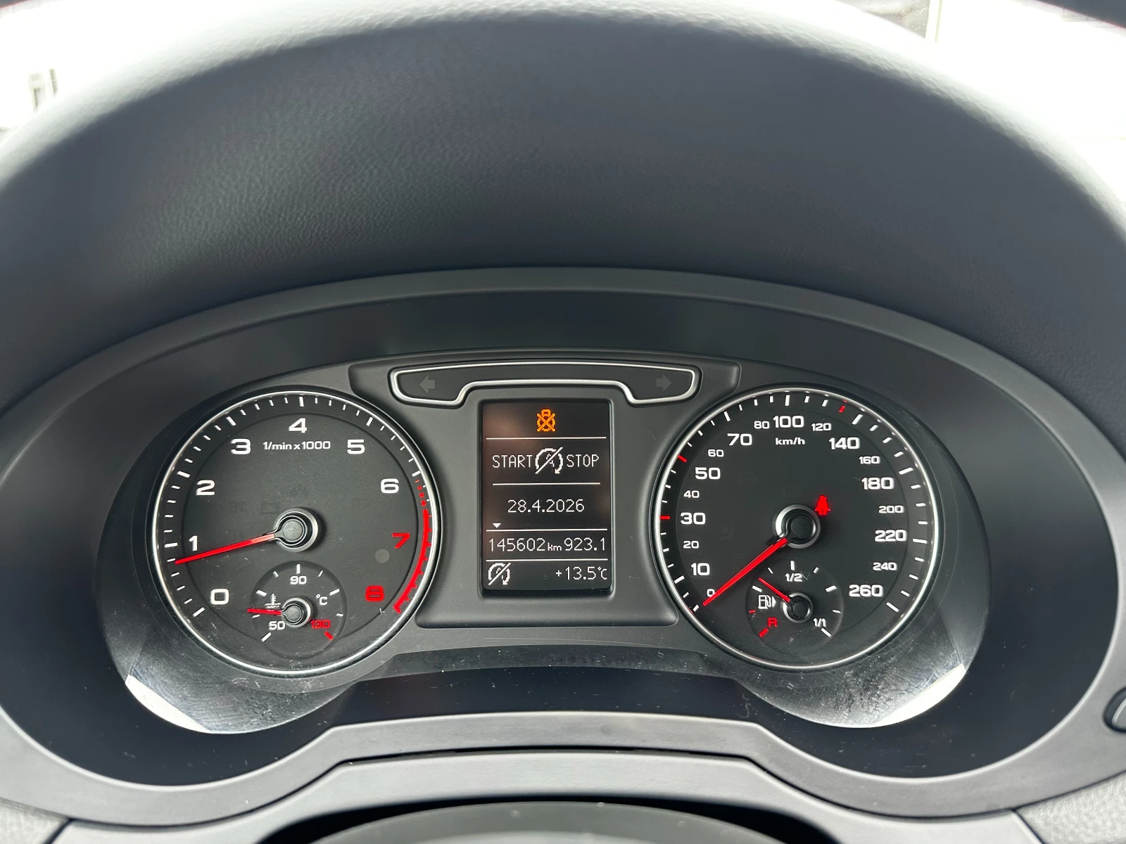 Audi Q3 2.0i 211 к.с./quattro//ГАРАНЦИЯ ОТ КЕНТАВЪР, снимка 16 - Автомобили и джипове - 54607753
