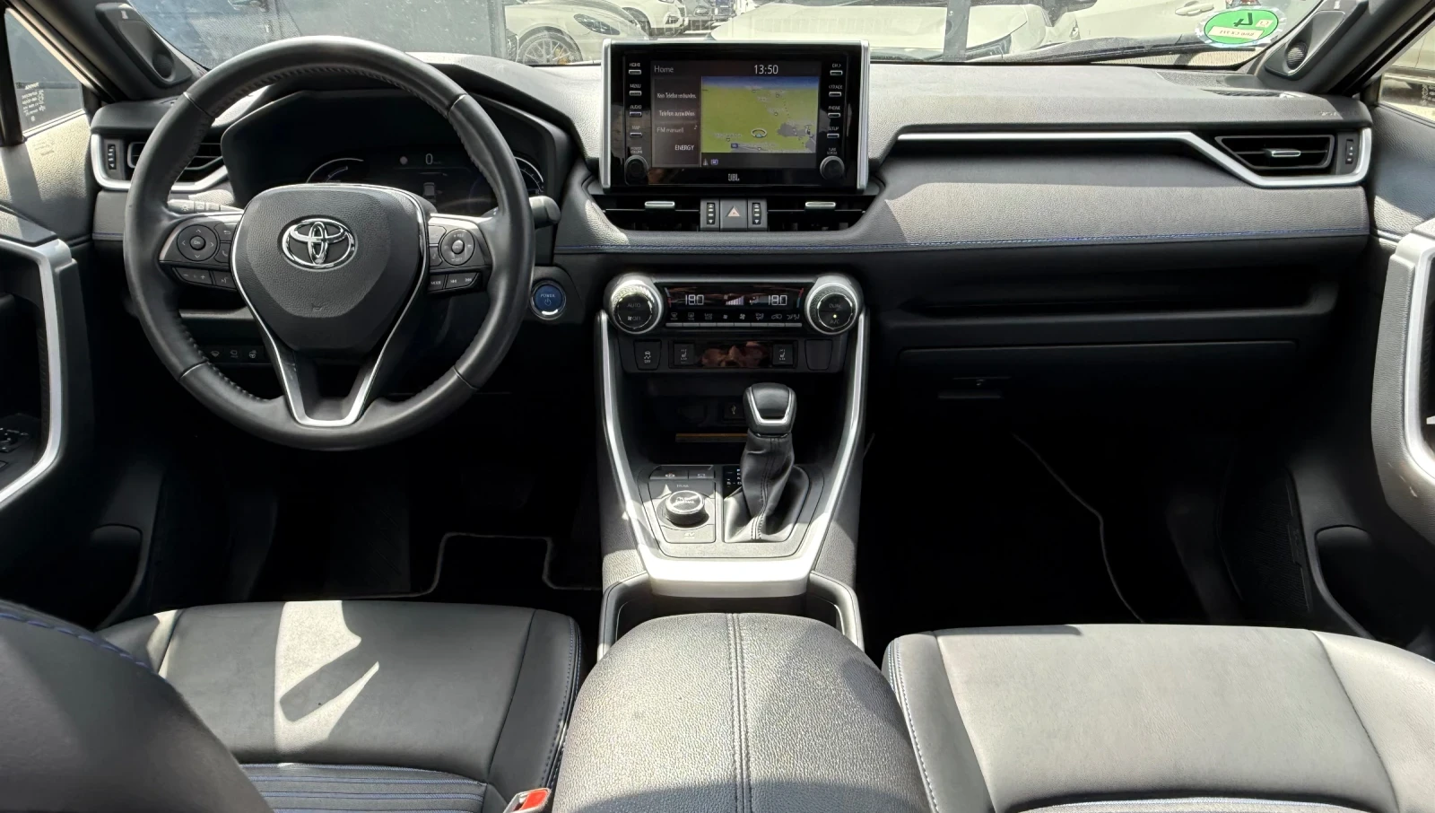 Toyota Rav4 2.5 HYBRID 4x4 Panorama, MAX FULL-FULL, снимка 13 - Автомобили и джипове - 54701817