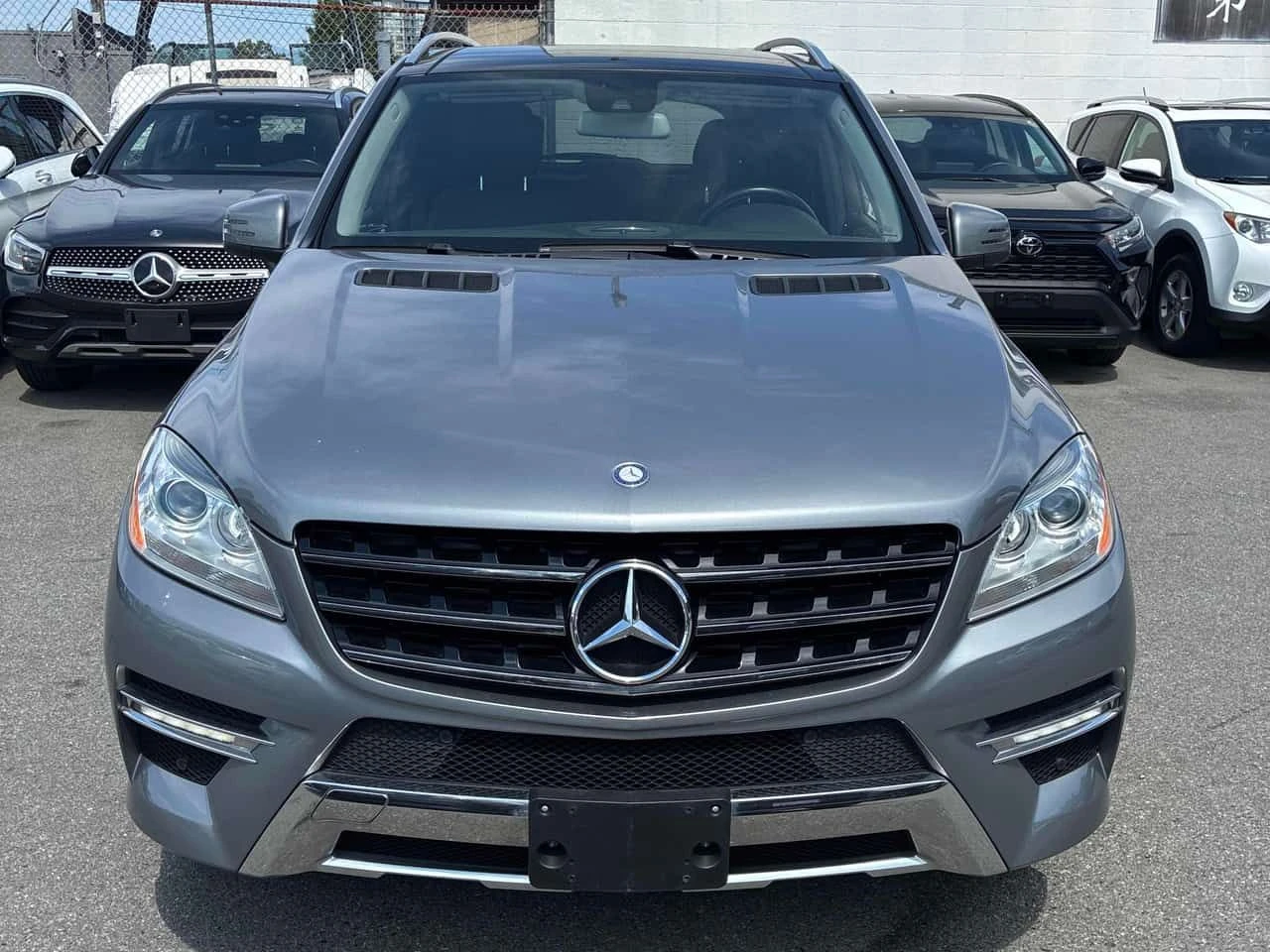 Mercedes-Benz ML 350 * BlueTEC * CARFAX * БЕЗ ПЪРВОНАЧАЛНА ВНОСКА, снимка 6 - Автомобили и джипове - 55425272