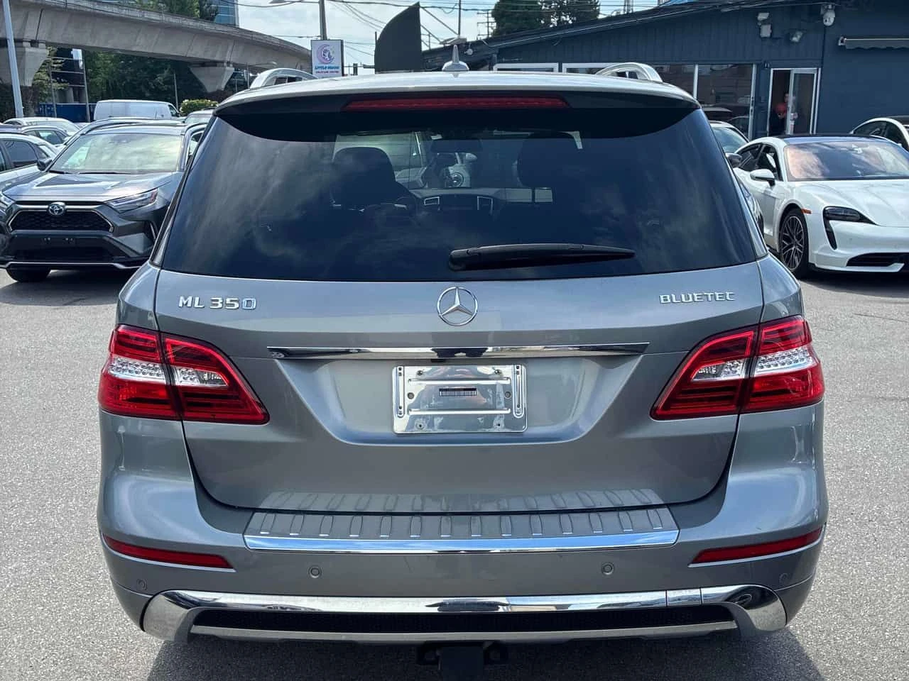 Mercedes-Benz ML 350 * BlueTEC * CARFAX * БЕЗ ПЪРВОНАЧАЛНА ВНОСКА, снимка 13 - Автомобили и джипове - 55425272
