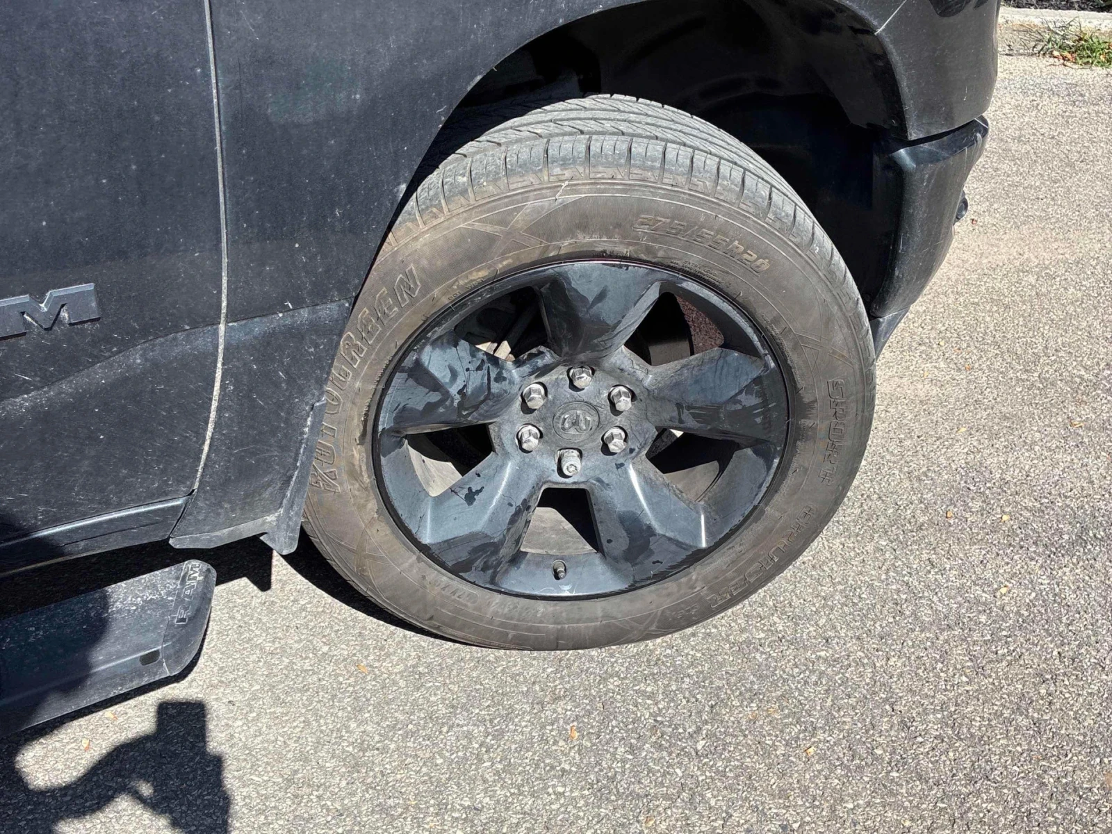 Dodge RAM 1500 Night Edition* Sport* Back cam* 4x4* Keyless* 2клю, снимка 5 - Автомобили и джипове - 56048354
