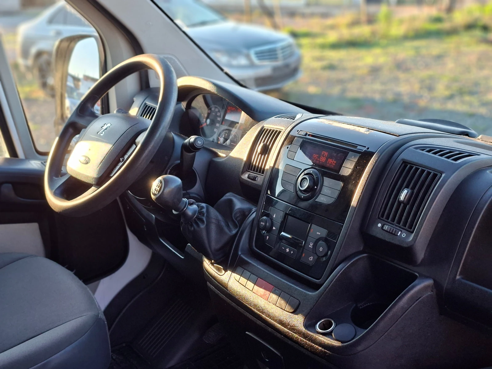 Peugeot Boxer 2.2HDi 110k.c. - изображение 8