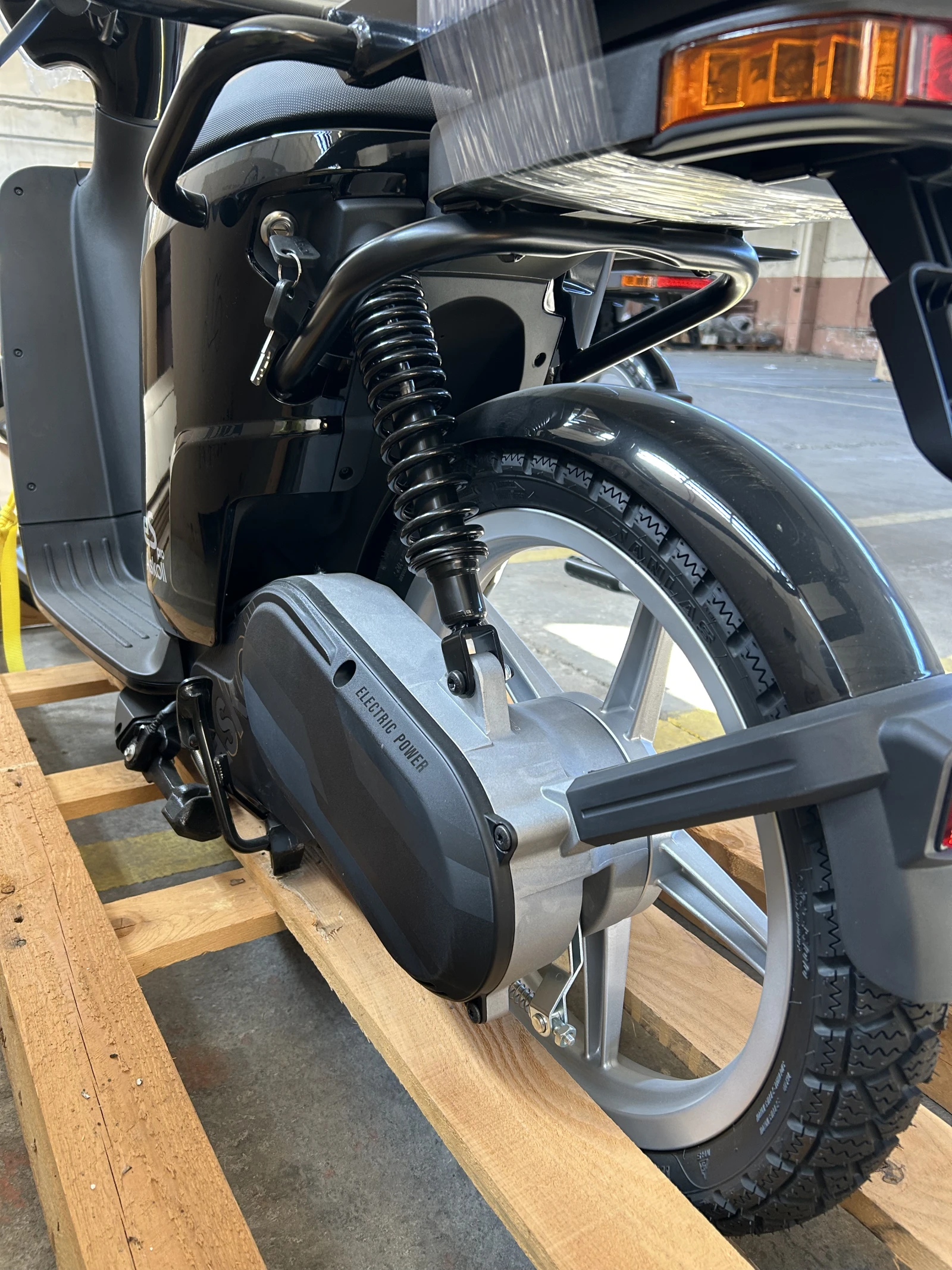 Askoll e-Scooter esPro - изображение 6