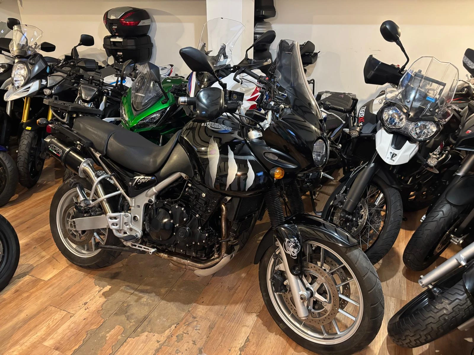 Triumph Tiger 955i Full - изображение 8