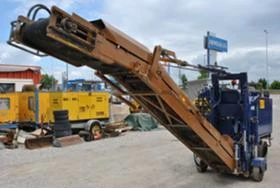 Машини за асфалт Друга ФРЕЗА WIRTGEN 500 C/4, снимка 12