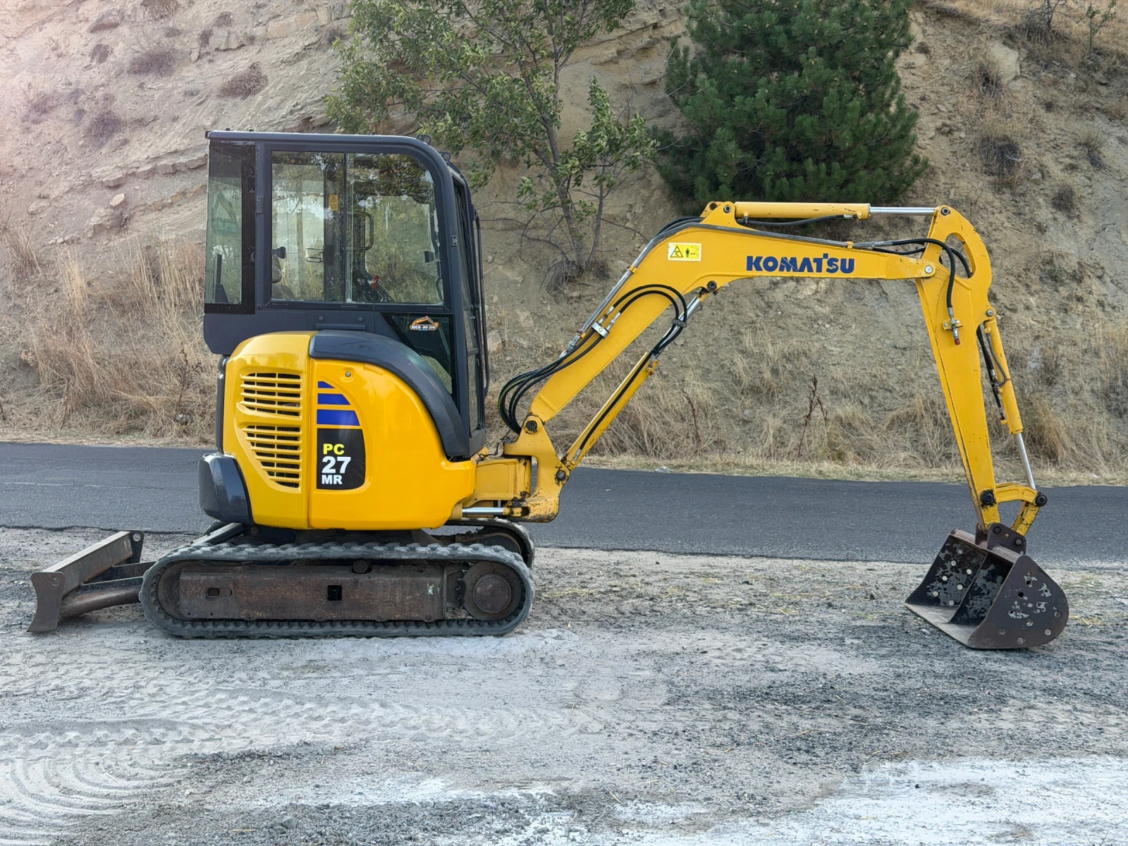 Багер Komatsu Pc27mr-2 , снимка 3 - Индустриална техника - 55849051