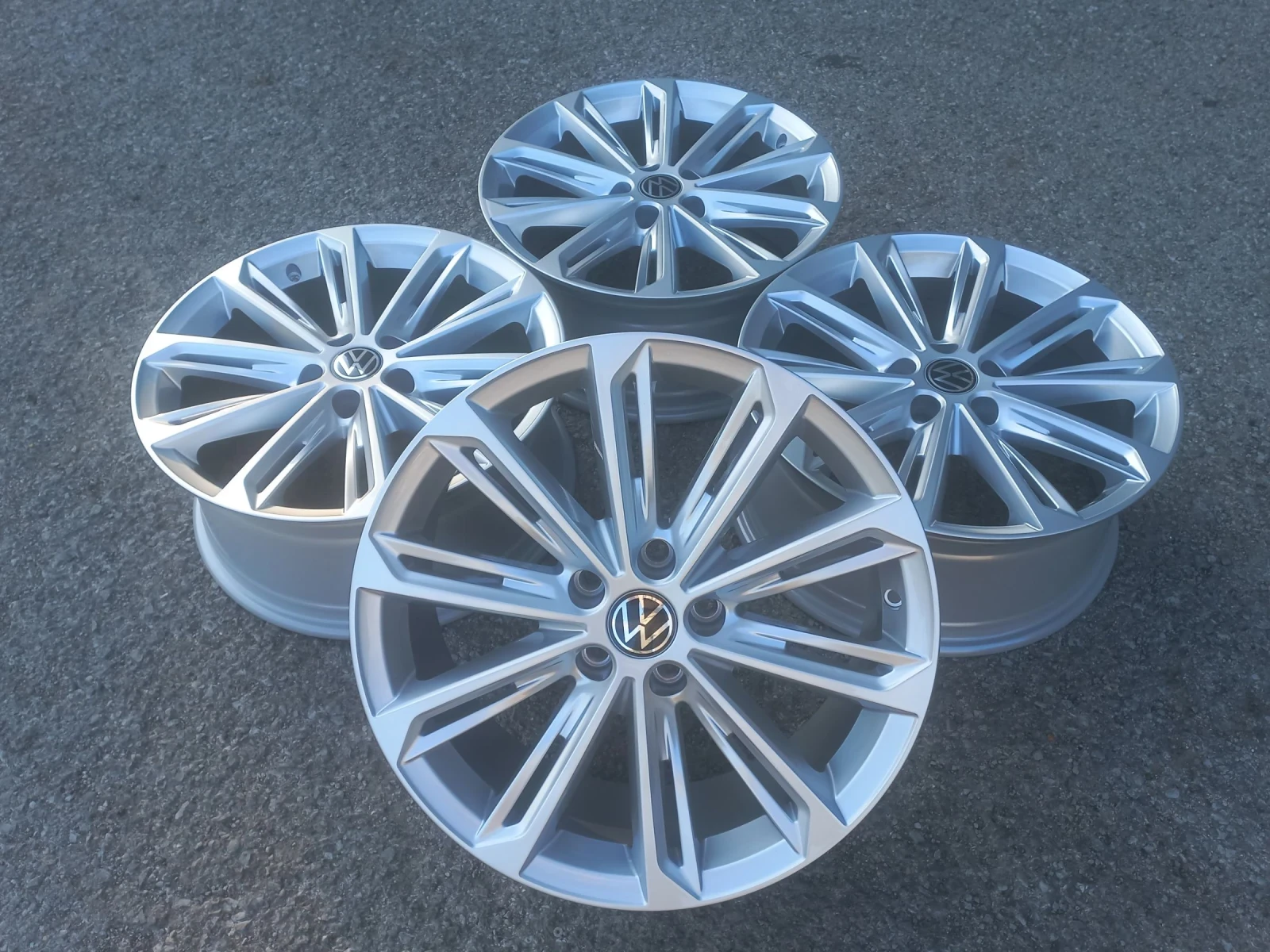 Джанти за VW Passat, снимка 4 - Гуми и джанти - 55399915