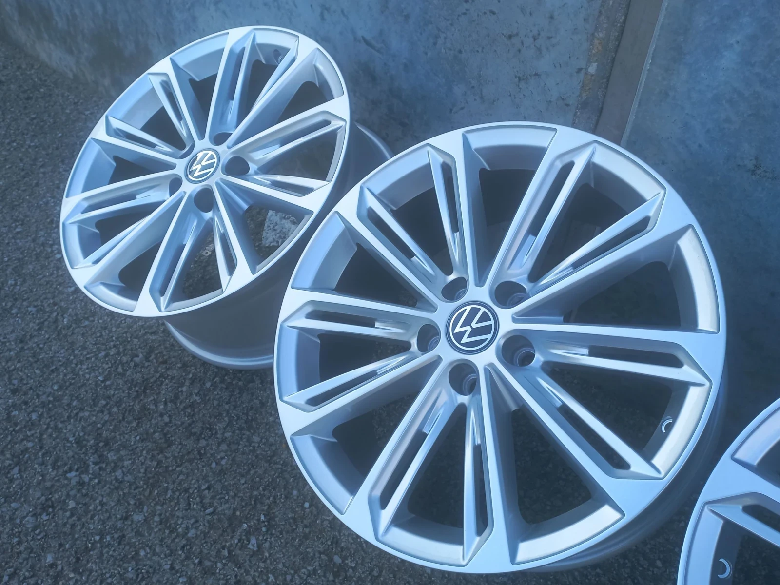 Джанти за VW Passat, снимка 9 - Гуми и джанти - 55399915