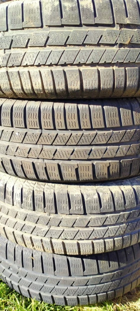      215/65R16