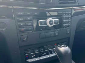 Mercedes-Benz E 350  CARFAX / 2 ЧИФТА ГУМИ / ПАНОРАМА / АВТОКРЕДИТ, снимка 12