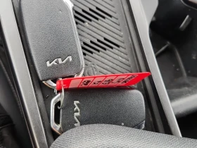 Kia EV6 * Long Range 4D Utility AWD * CARFAX * ФИНАНСИРАНЕ - 45300 лв. / 23161.52 € - 16016060 8