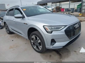 ������ Audi E-Tron