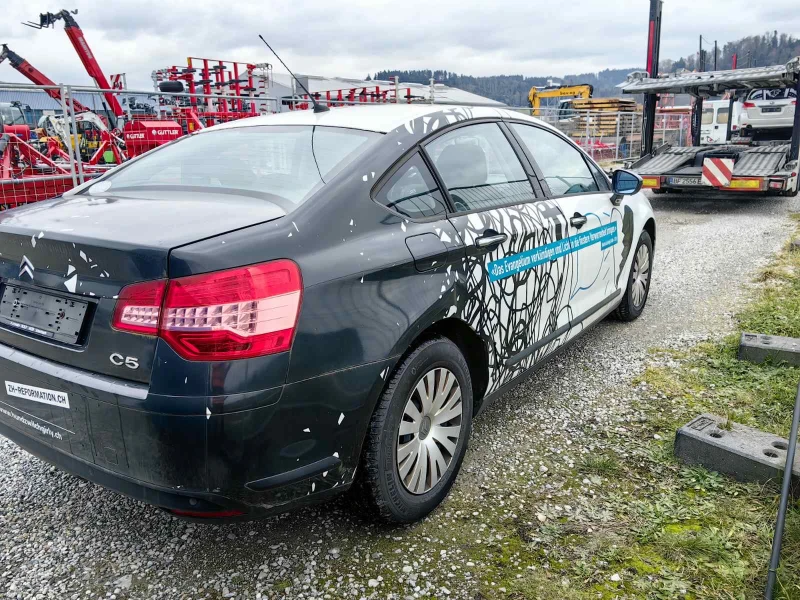 Citroen C5 1.8i Швейцария, снимка 6 - Автомобили и джипове - 48313325