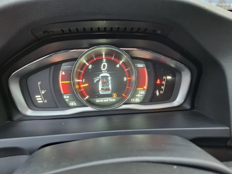 Volvo V60 D5 AWD 215кс. SUMMUM, снимка 13 - Автомобили и джипове - 49678974