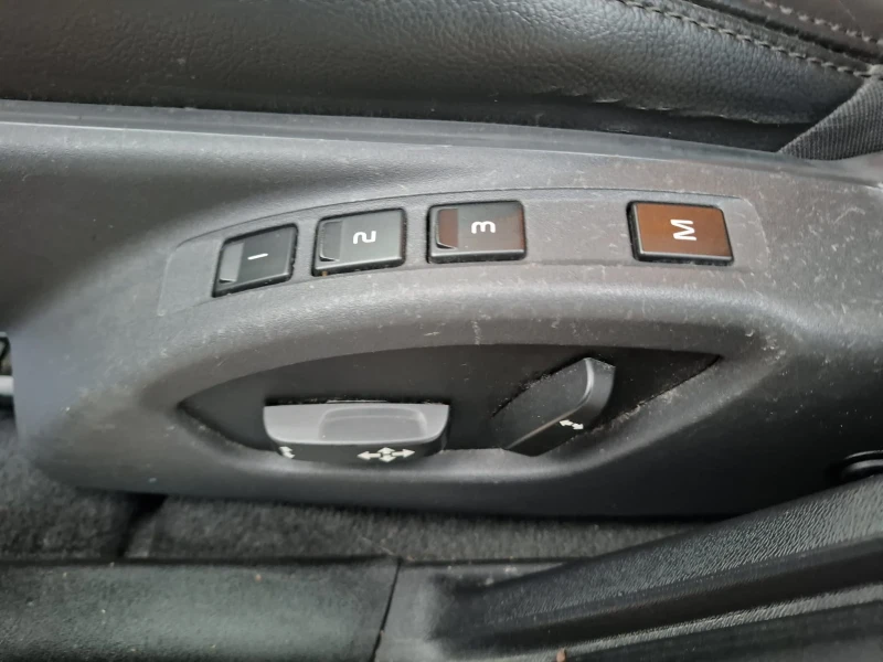Volvo V60 D5 AWD 215кс. SUMMUM, снимка 14 - Автомобили и джипове - 49678974