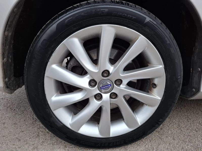 Volvo V60 D5 AWD 215кс. SUMMUM, снимка 16 - Автомобили и джипове - 49678974