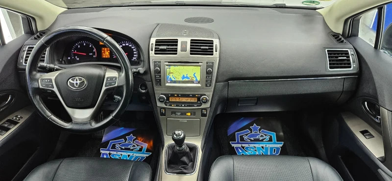 Toyota Avensis Фул екстри , D-4D, уникат, снимка 13 - Автомобили и джипове - 52141817