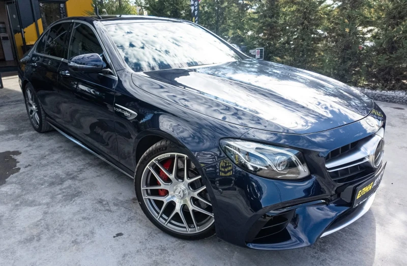 Mercedes-Benz E 63 AMG S 4 MATIC+ FULL CARBON 700PS ЛИЗИНГ 100%, снимка 2 - Автомобили и джипове - 52149670