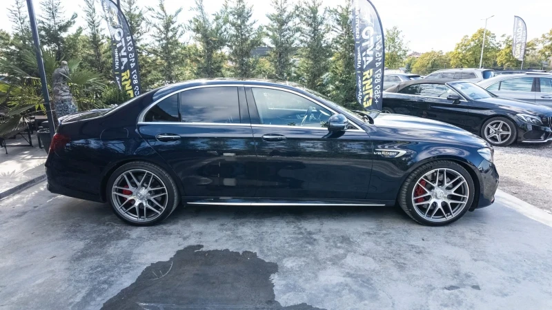 Mercedes-Benz E 63 AMG S 4 MATIC+ FULL CARBON 700PS ЛИЗИНГ 100%, снимка 11 - Автомобили и джипове - 52149670