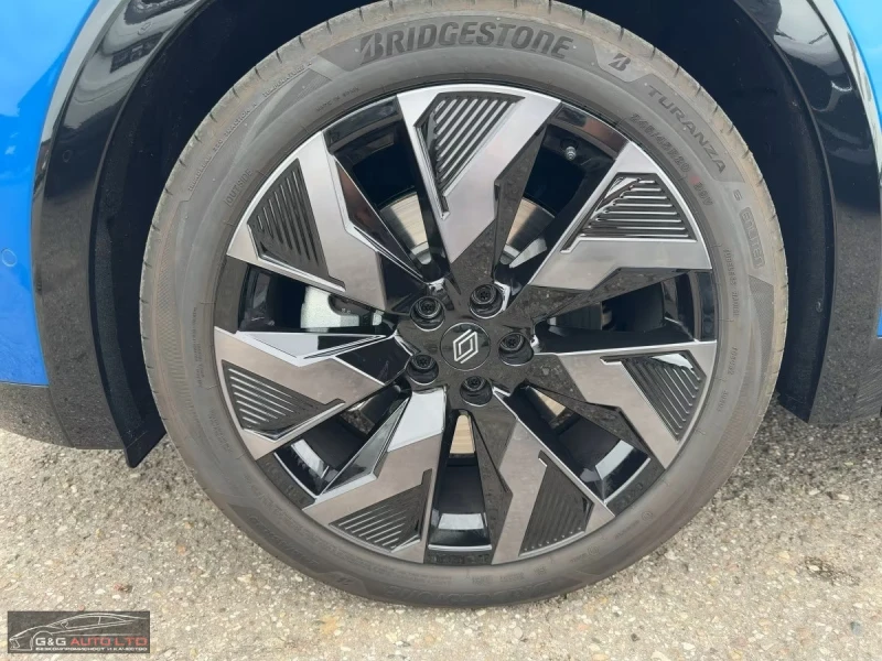 Renault Rafale ESPRIT-ALPINE/200HP/MASSAGE/PANO/360/HUD/643g, снимка 14 - Автомобили и джипове - 52575755