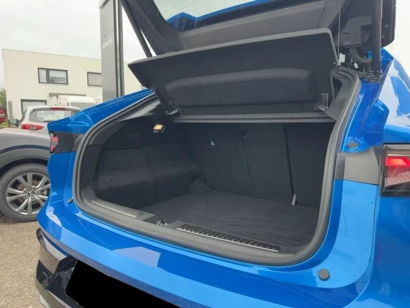 Renault Rafale ESPRIT-ALPINE/200HP/MASSAGE/PANO/360/HUD/643g, снимка 15 - Автомобили и джипове - 52575755