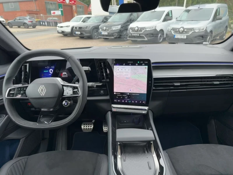 Renault Rafale ESPRIT-ALPINE/200HP/MASSAGE/PANO/360/HUD/643g, снимка 6 - Автомобили и джипове - 52575755