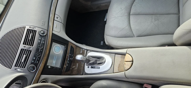 Mercedes-Benz E 270 270 CDI Avantgarde На Части, снимка 10 - Автомобили и джипове - 52632142