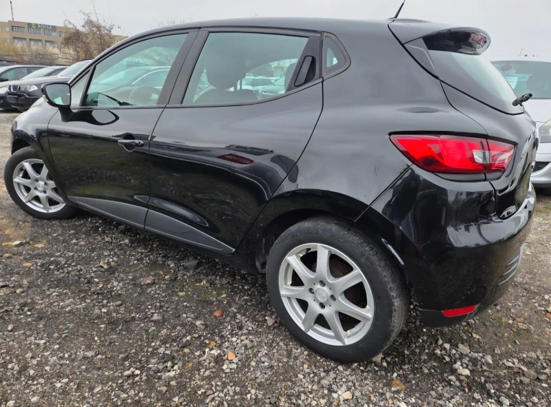 Renault Clio 1.5DCi-Нави, снимка 5 - Автомобили и джипове - 52860319