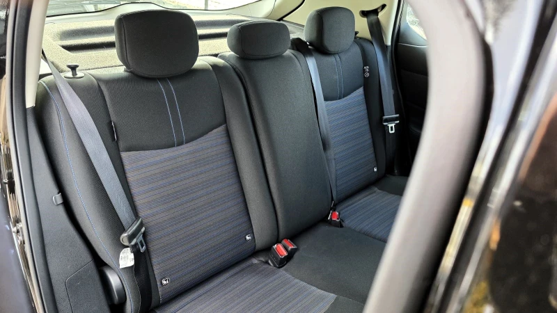 Nissan Leaf  Full electric/40kWh/Anniversary/19000км, снимка 12 - Автомобили и джипове - 53004304
