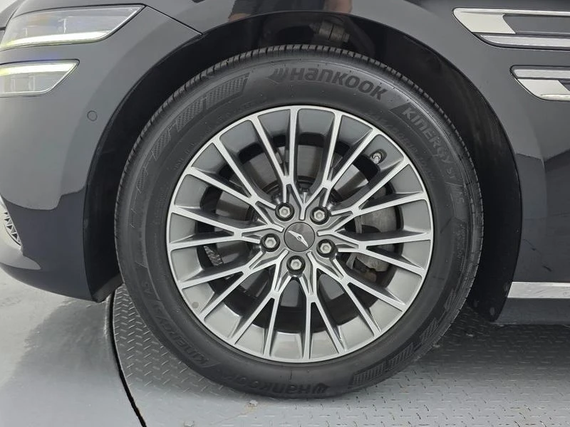 Genesis G80 Gasoline 2.5 Turbo AWD| 300к.с.| ВКЛ.ТЕХНОТЕСТ, снимка 5 - Автомобили и джипове - 55136510