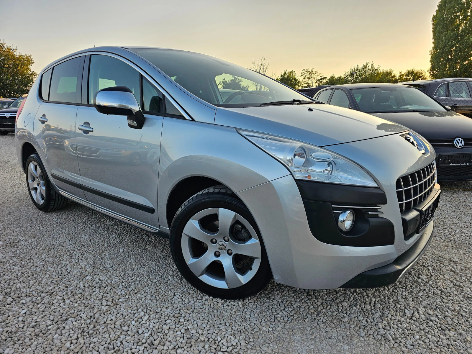 Peugeot 3008 1.6HDI, 112к.с. - изображение 3