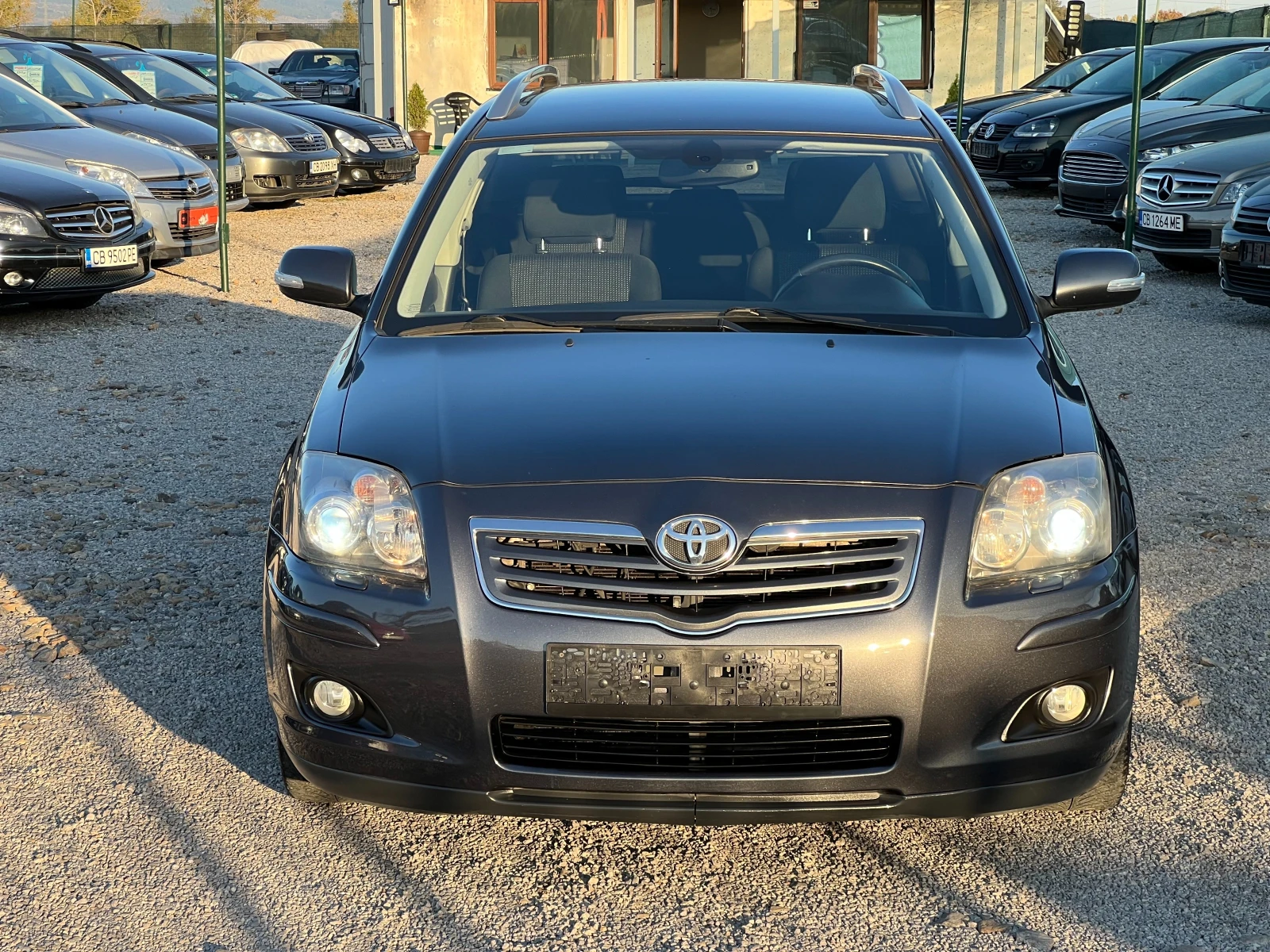 Toyota Avensis 2.0 D4D - изображение 2