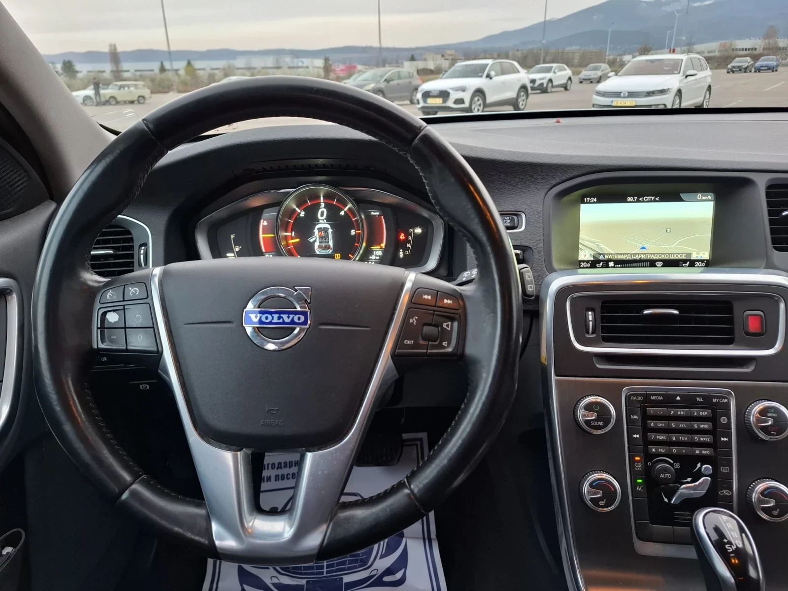 Volvo V60 D5 AWD 215кс. SUMMUM - изображение 10