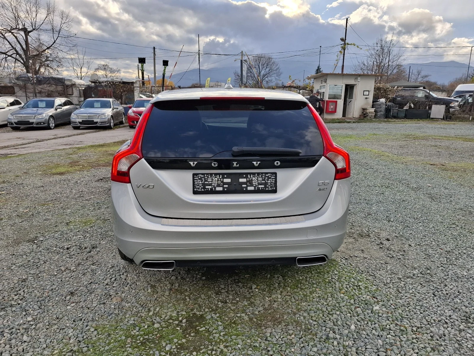 Volvo V60 D5 AWD 215��. SUMMUM | Mobile.bg � ����������� 8