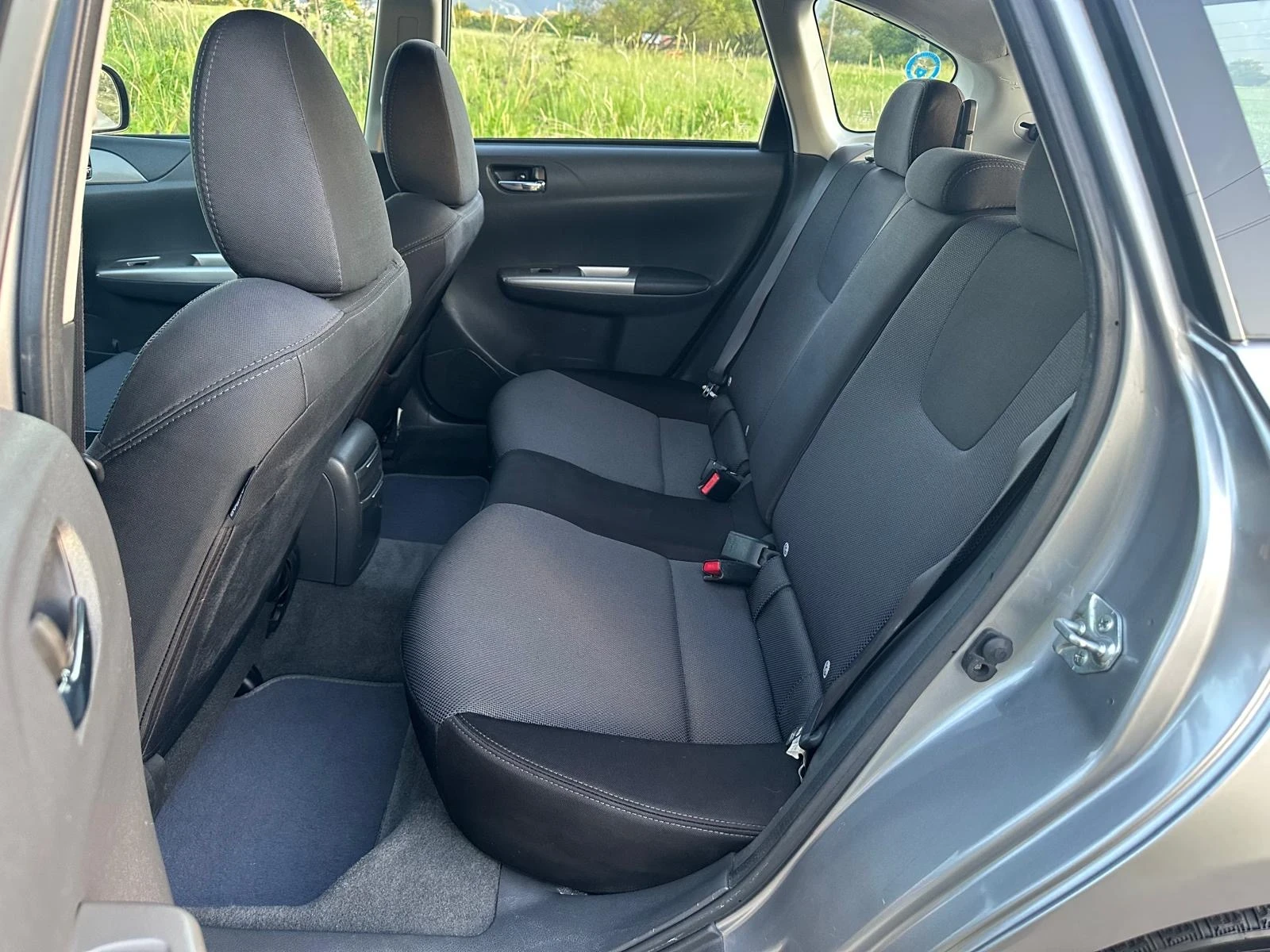 Subaru Impreza 2.0i/150ксГАЗ/БЕНЗИН - изображение 8